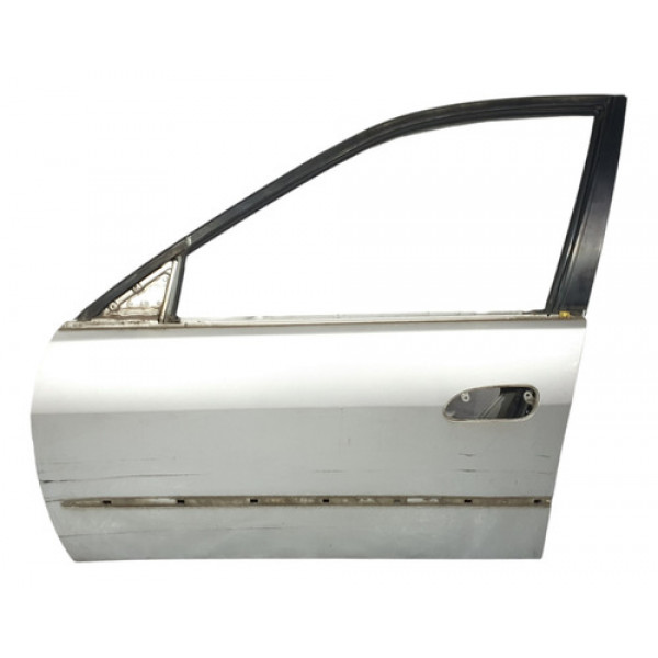 Porta Dianteira Esquerda Accord Exr 1998 A 2002 Detalhe 