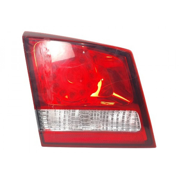 Lanterna Da Tampa Tras. Esq. Dodge Journey 12 A 18 Detalhe 