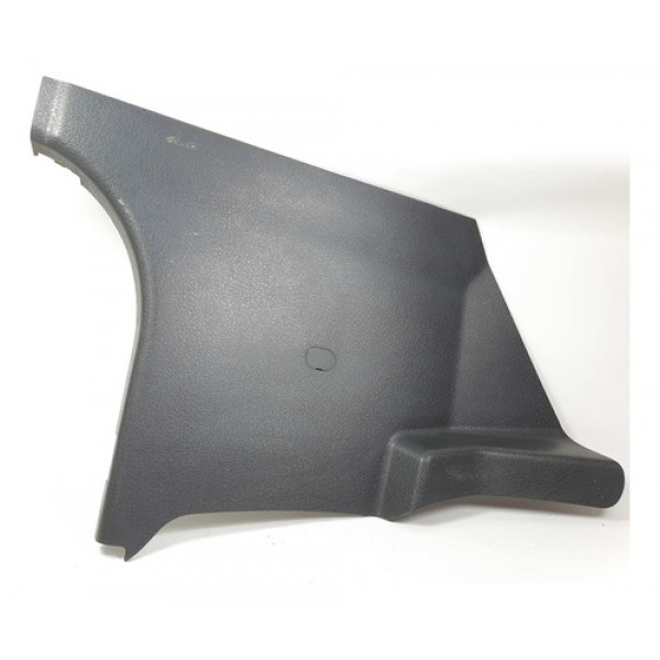 Acabamento Lateral Direita  Mercedes C180 W203 2000 A 2006