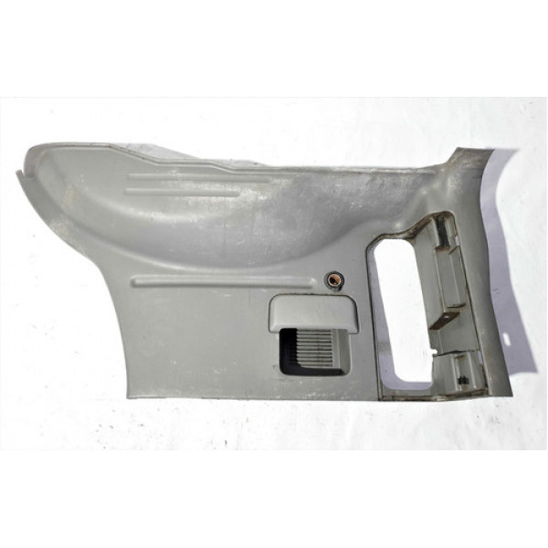 Acabamento Porta Malas Esquerdo Chevrolet Tracker 01 A 09