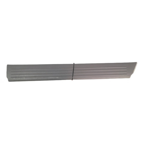 Soleira Porta Diant. Esquerda Chrysler Grand Caravan 96 A 00