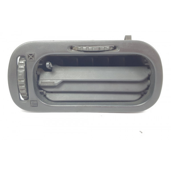 Difusor Do Ar Condicionado Mazda 626 1992 A 1997 Detalhe 