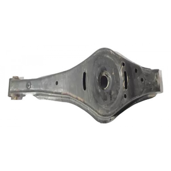 Bandeja Suspensão Traseira Direita Vw Jetta 2.5 2005 A 2011