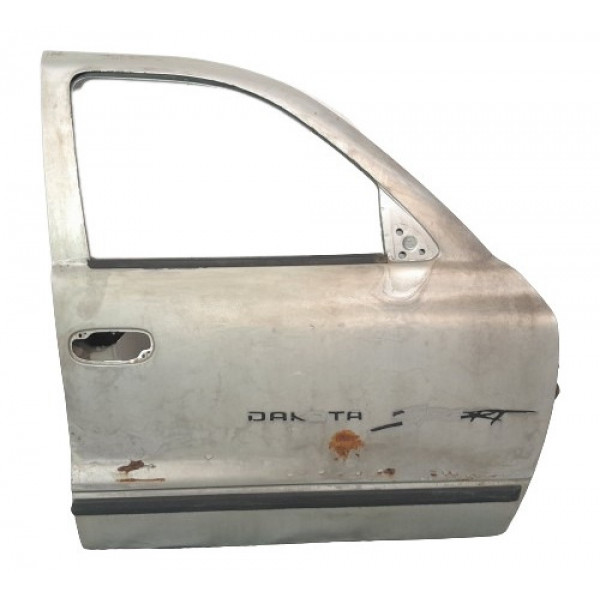 Porta Dianteira Direita Cab Dupla Dodge Dakota 2001 Detalhe 