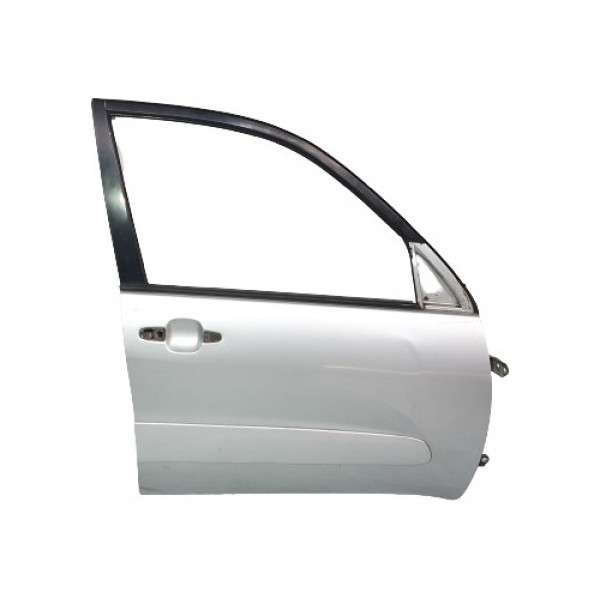Porta Dianteira Direita Toyota Rav4 2000 A 2005 Detalhe 