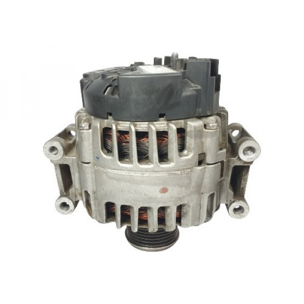 Alternador Volkswagen Passat B8 16 17 18 19 20 Detalhe