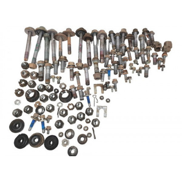 Parafusos Suspensão Toyota Etios  2017 18 19 2011