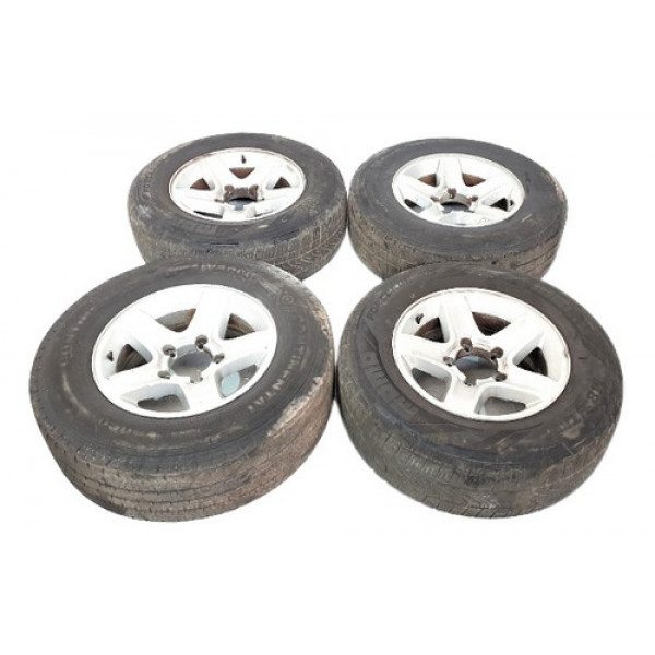 Jogo De Roda Original Chevrolet Tracker 2001 A 2009 Detalhe 