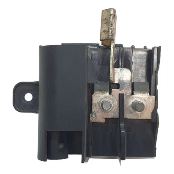 Caixa Polo Da Bateria Volkswagen Passat Cc Detalhe 08 A 12