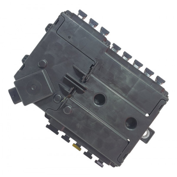 Módulo Caixa Distribuição Bateria C180 W205 2015 A 2018