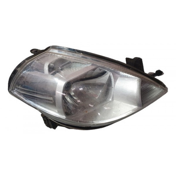 Farol Direito Nissan Tiida 1.8 2008 A 2013 Detalhe 