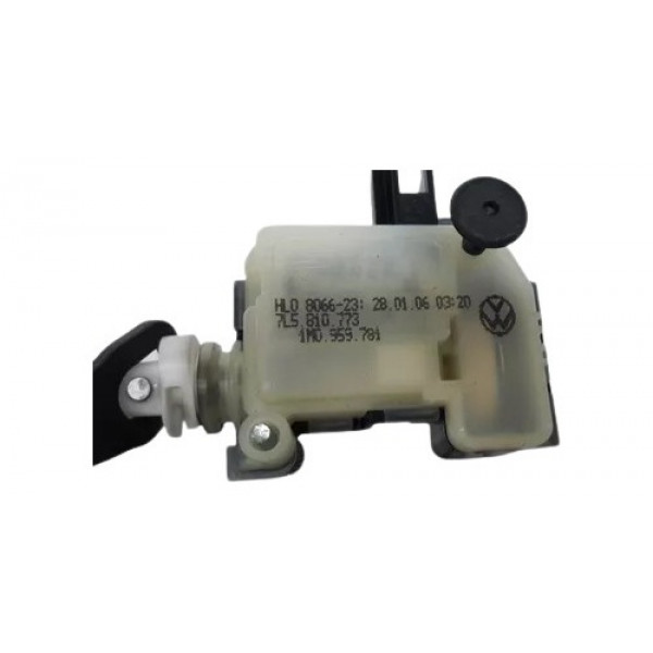 Trava Da Portinhola Do Tanque Porsche Cayenne 7l5810773