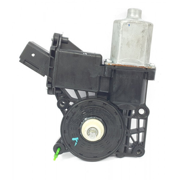 Motor Da Máquina Vidro Diant. Dir. Chevrolet Tracker 17 A 19
