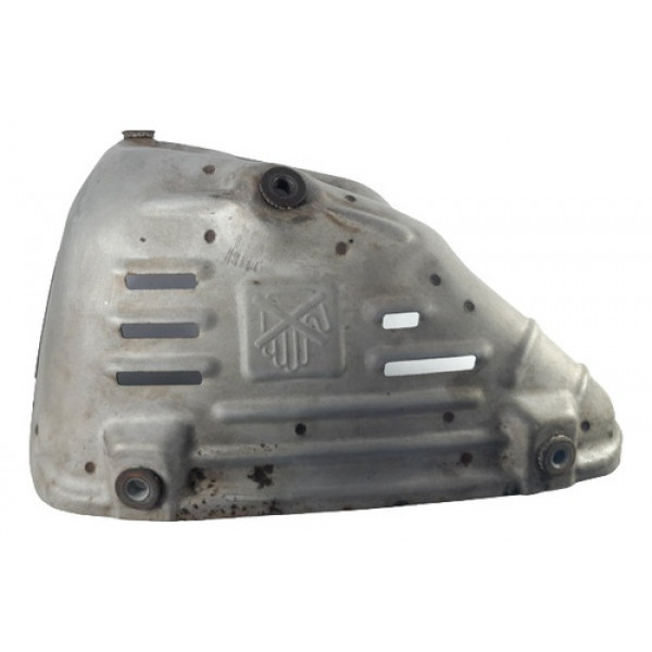 Defletor De Escapamento Toyota Rav4 00 01 02 03 04 05