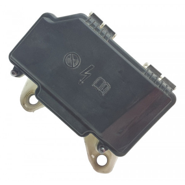Suporte Base Caixa Fusíveis Mercedes C180 W205 2015 A 2018