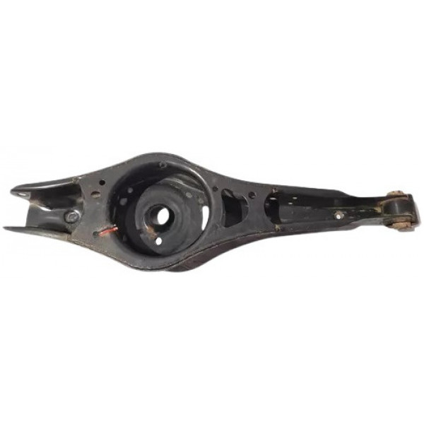 Bandeja Suspensão Traseira Esquerda Vw Jetta 2.5 2005 A 2011