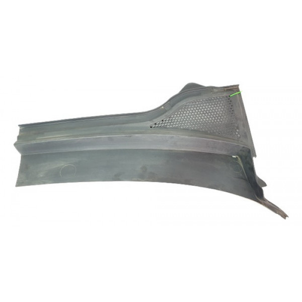 Grade Churrasqueira Diant. Dir. Vw Passat 16 A 21 Detalhe 
