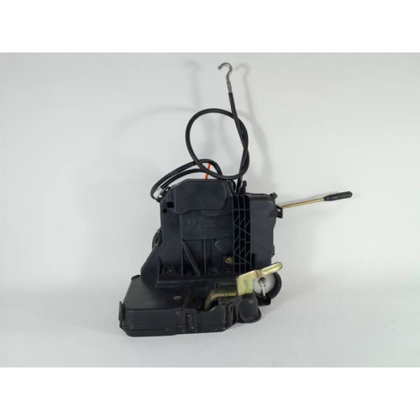Trava Porta Tras. Esq. Mercedes-benz C200k W203 2001 A 2006