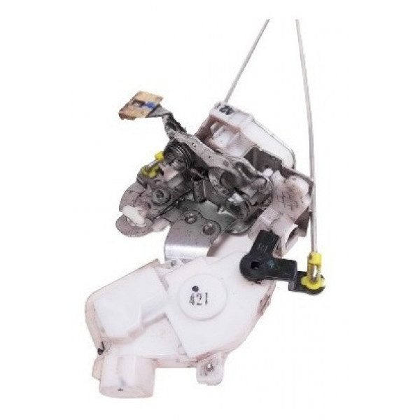 Trava Da Porta Traseira Esquerda Toyota Etios 13 A 16